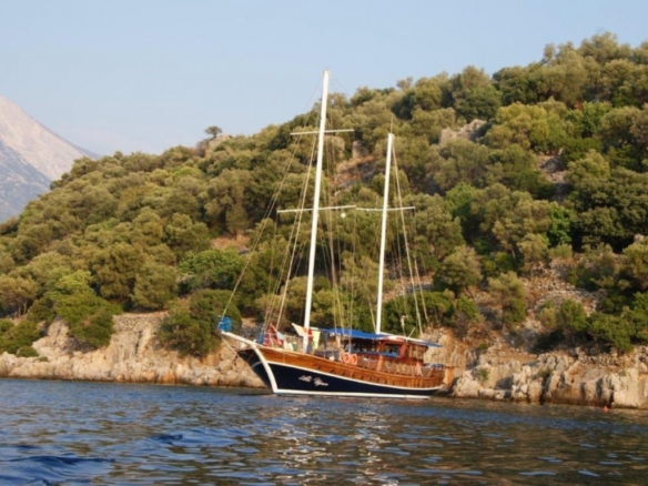 Ali Ugur Kiralık Gulet Yat Tekne Mavi Yolculuk