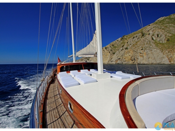 Azra Deniz Kiralık Gulet Yat Tekne Mavi Yolculuk Tur