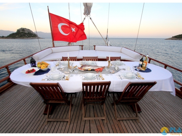 Azra Deniz Kiralık Gulet Yat Tekne Mavi Yolculuk Tur