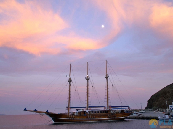 Bahriyeli d Kiralık Gulet Yat Tekne Mavi Yolculuk