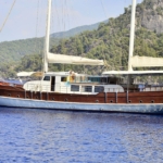 Berrak Su Tekne Kiralama Gulet Yat