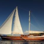 Dear lila Kiralık Gulet Yat Tekne Mavi Yolculuk