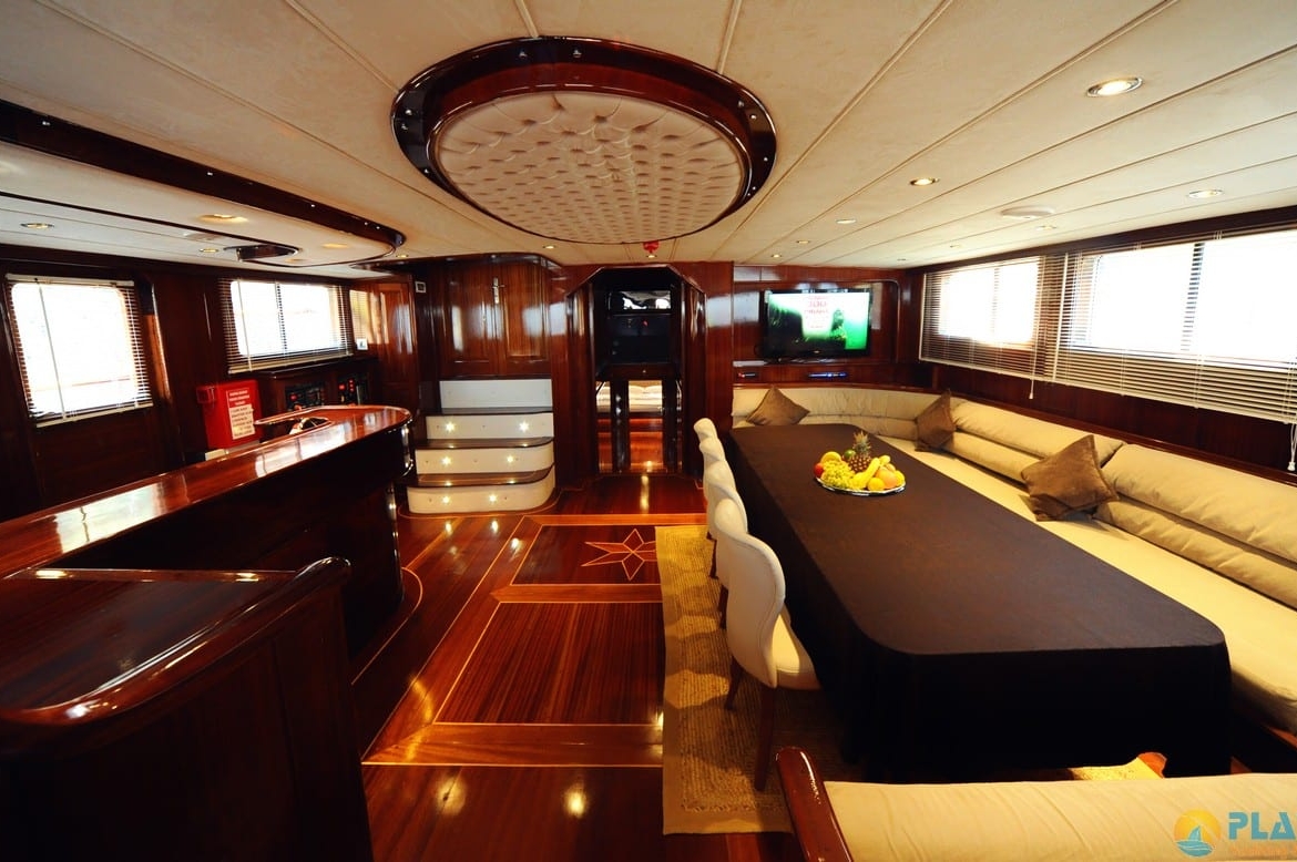 Dear lila Kiralık Gulet Yat Tekne Mavi Yolculuk