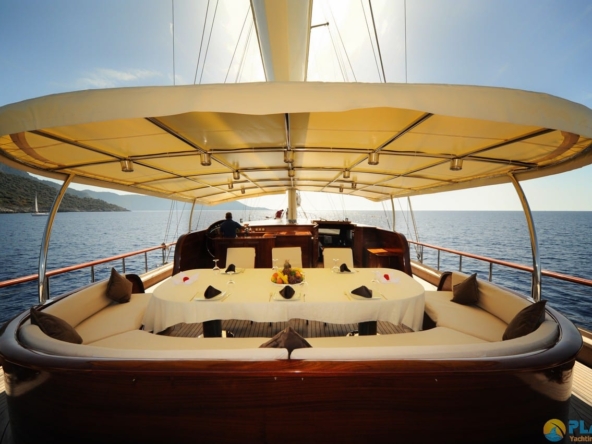 Dear lila Kiralık Gulet Yat Tekne Mavi Yolculuk