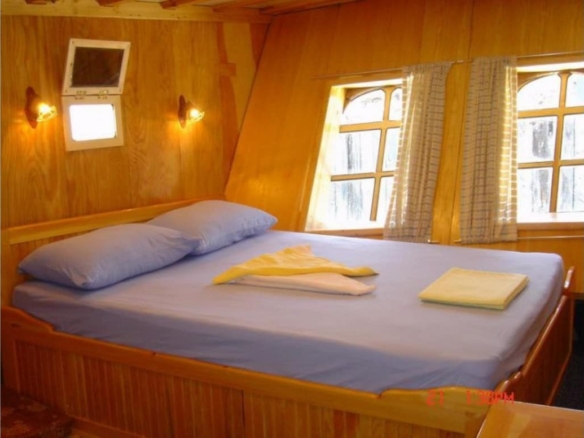 Dinc Bu Kiralık Gulet Yat Tekne Mavi Yolculuk