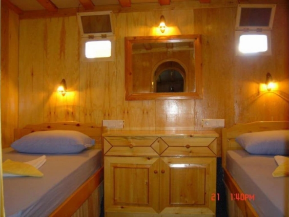 Dinc Bu Kiralık Gulet Yat Tekne Mavi Yolculuk