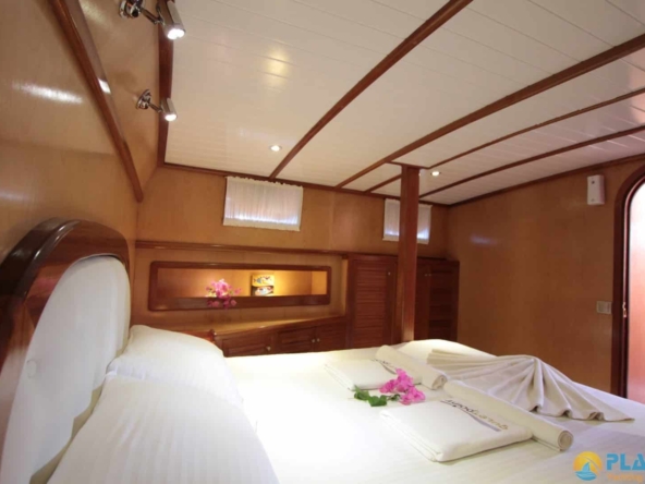 Dora Deniz Kiralık Gulet Yat Tekne Mavi Yolculuk Tur