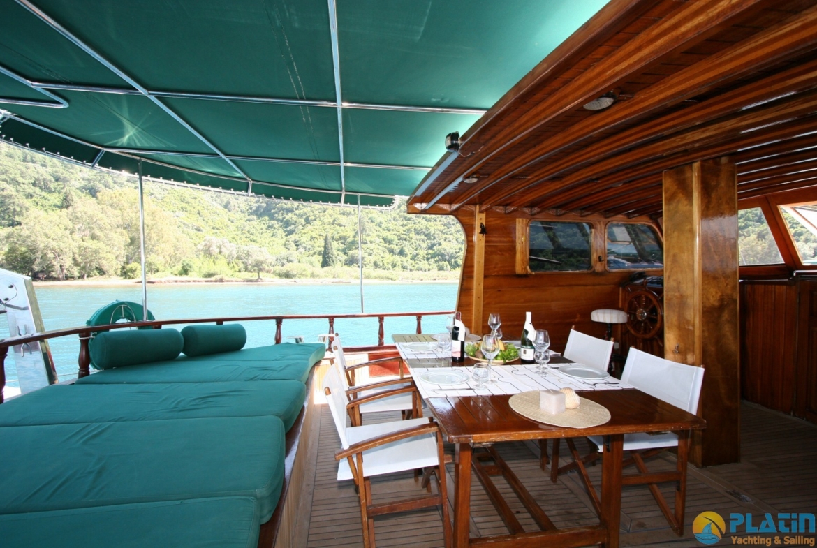 Dora Deniz Kiralık Gulet Yat Tekne Mavi Yolculuk Tur