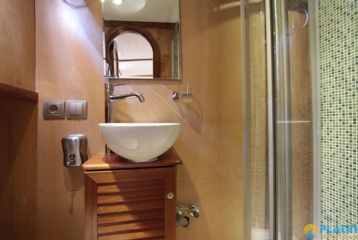 Dora Deniz Kiralık Gulet Yat Tekne Mavi Yolculuk Tur