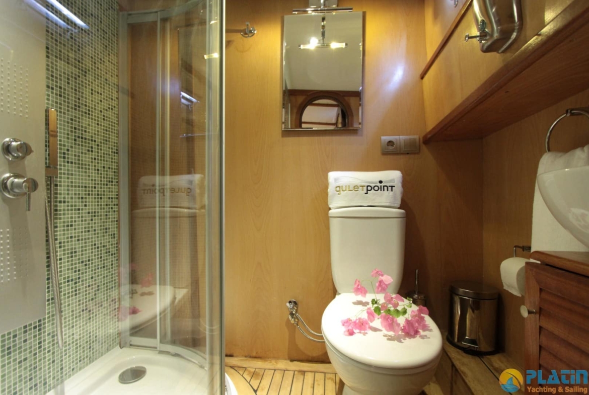 Dora Deniz Kiralık Gulet Yat Tekne Mavi Yolculuk Tur