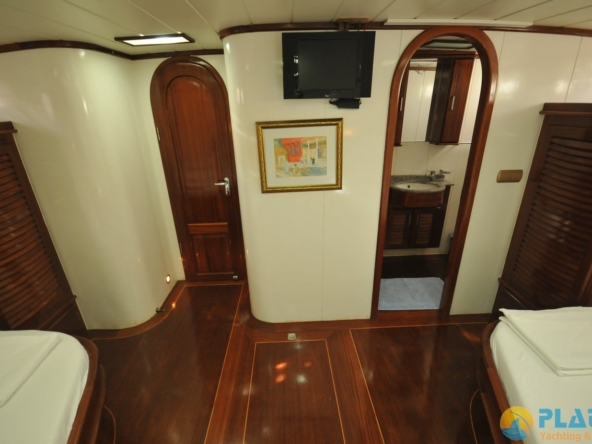 Faralya Kiralık Gulet Yat Tekne Mavi Yolculuk Tur