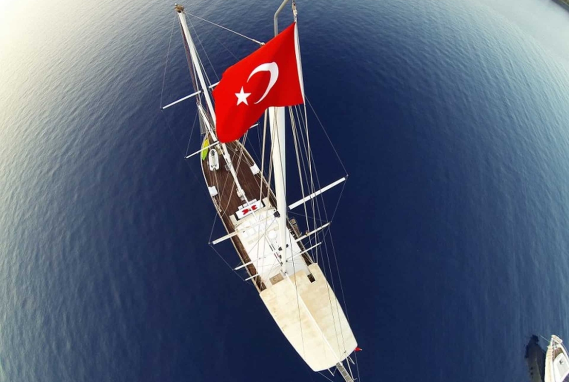 Fortuna 2 Kiralık Gulet Yat Tekne Mavi Yolculuk