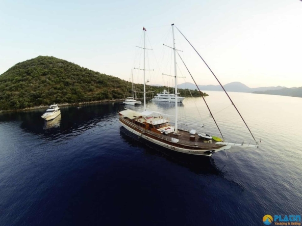 Fortuna 2 Kiralık Gulet Yat Tekne Mavi Yolculuk