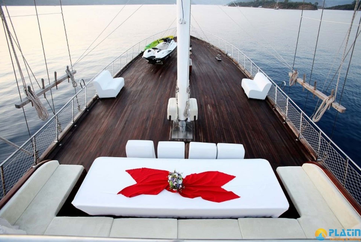 Fortuna 2 Kiralık Gulet Yat Tekne Mavi Yolculuk