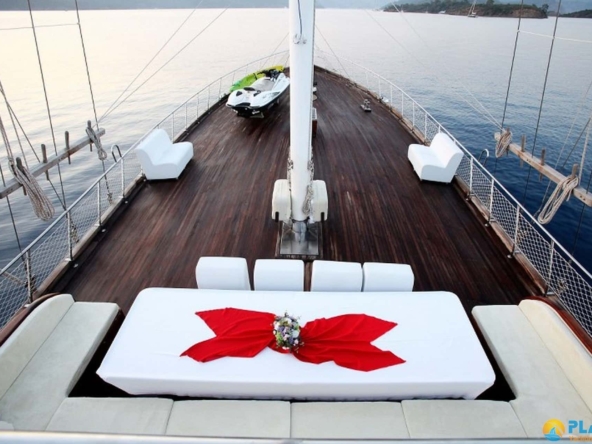 Fortuna 2 Kiralık Gulet Yat Tekne Mavi Yolculuk