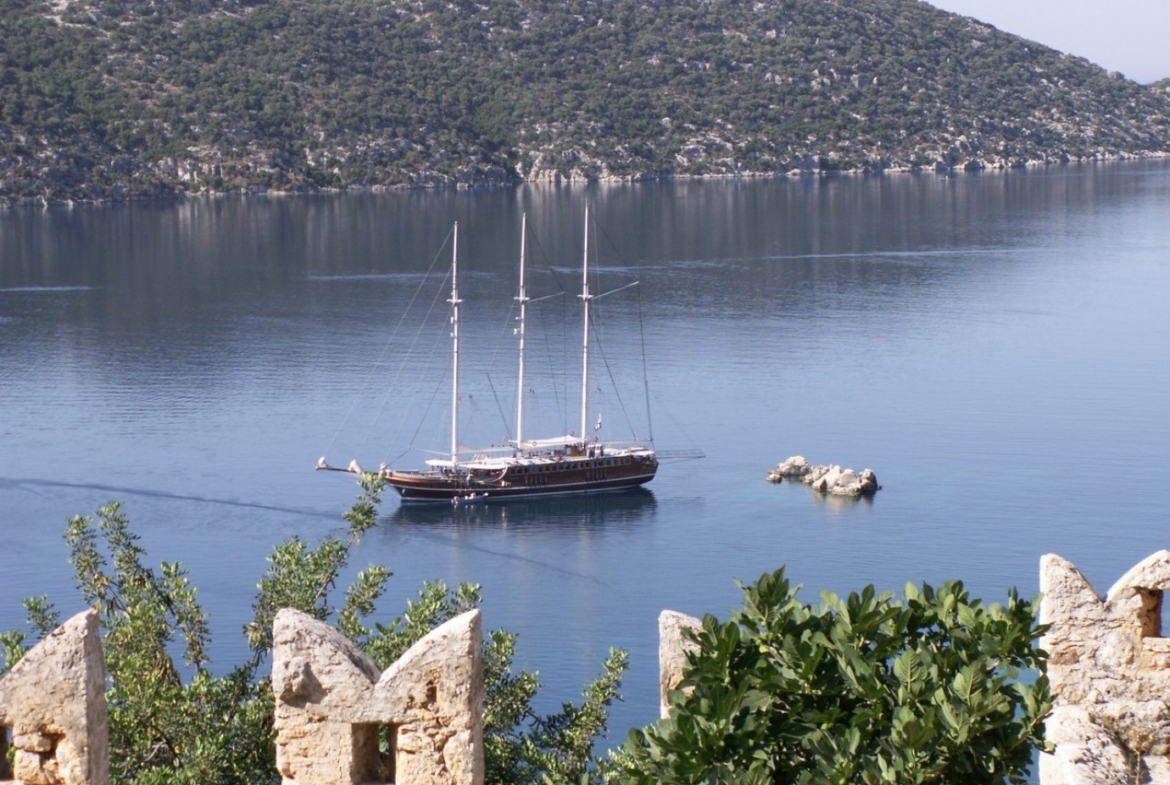 Grand Admiral Kiralık Tekne Yat Gulet Mavi Yolculuk Tur