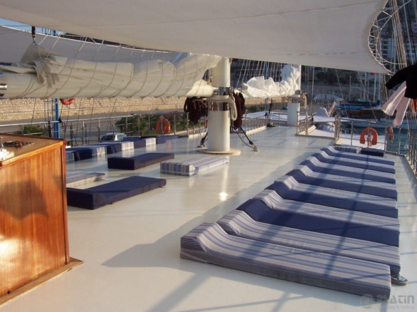 Grand Admiral Kiralık Tekne Yat Gulet Mavi Yolculuk Tur