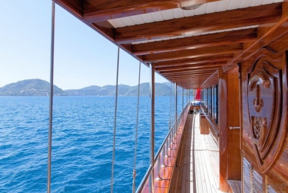 Grand Admiral Kiralık Tekne Yat Gulet Mavi Yolculuk Tur