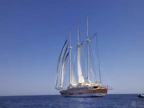 Grand Admiral Kiralık Tekne Yat Gulet Mavi Yolculuk Tur