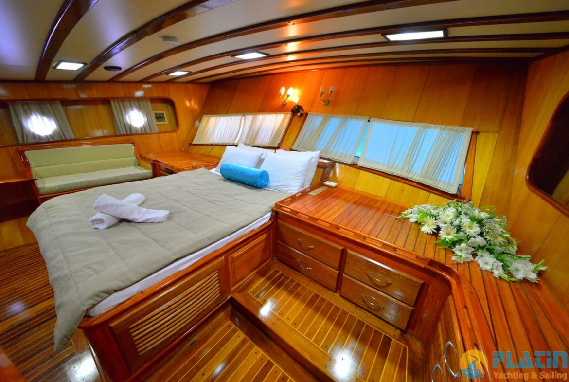 Kayhan 5 Kiralık Gulet Yat Tekne Mavi Yolculuk Tur