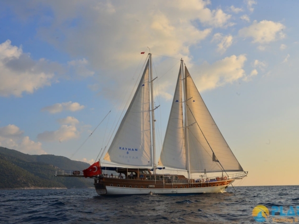 Kayhan 8 Kiralık Gulet Yat Tekne Mavi Yolculuk Tur