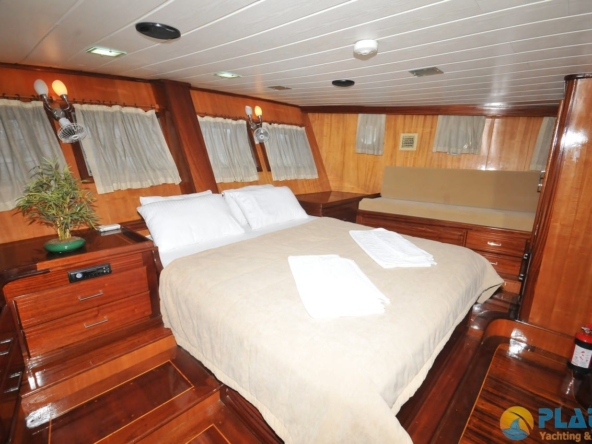 Kayhan 8 Kiralık Gulet Yat Tekne Mavi Yolculuk Tur