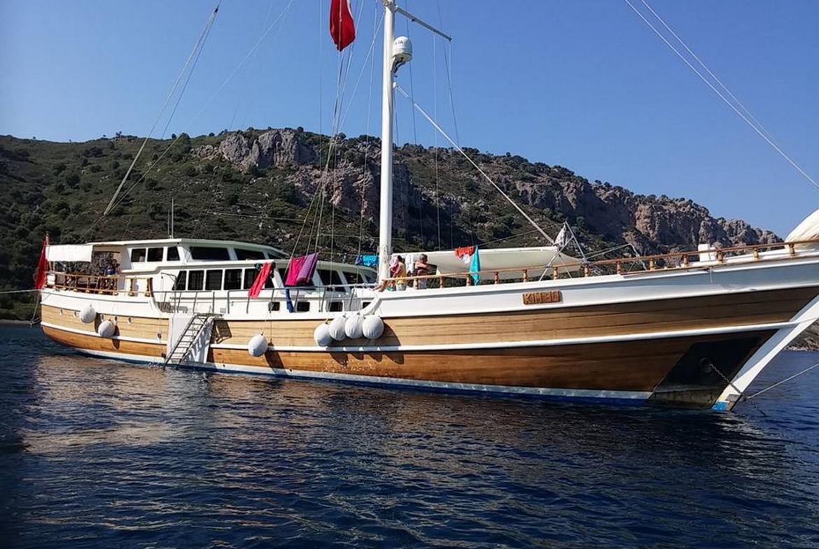 Kim Bu Kiralık Gulet Yat Tekne Mavi Yolculuk