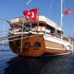 Kim Bu Kiralık Gulet Yat Tekne Mavi Yolculuk