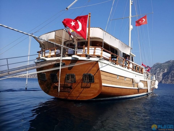 Kim Bu Kiralık Gulet Yat Tekne Mavi Yolculuk
