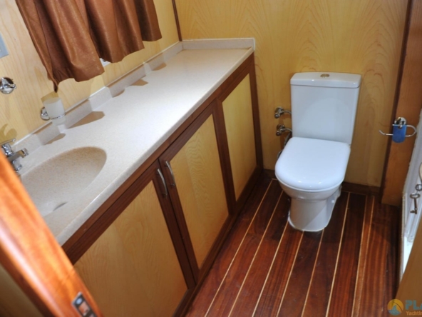 Kim Bu Kiralık Gulet Yat Tekne Mavi Yolculuk