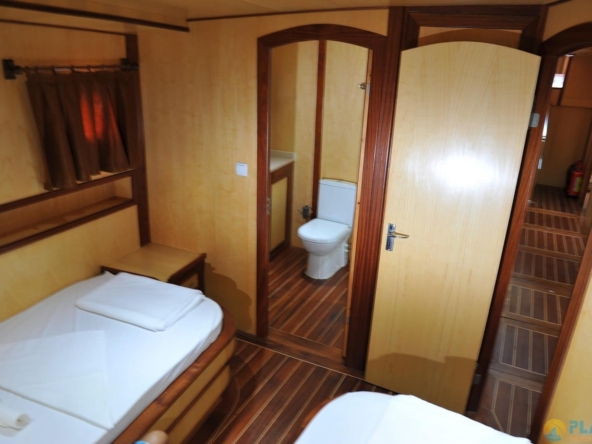 Kim Bu Kiralık Gulet Yat Tekne Mavi Yolculuk