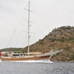 Kim Bu Kiralık Gulet Yat Tekne Mavi Yolculuk