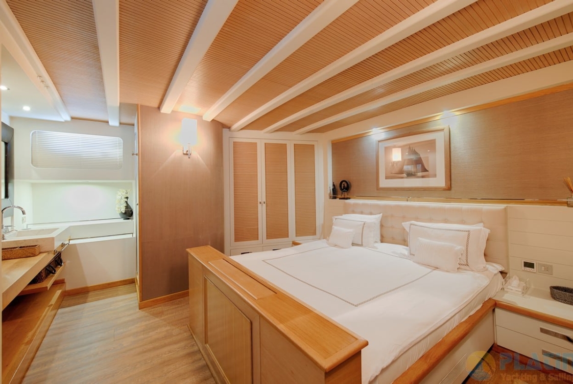 Kiralık Cobra King Gulet Yat Tekne Mavi Yolculuk