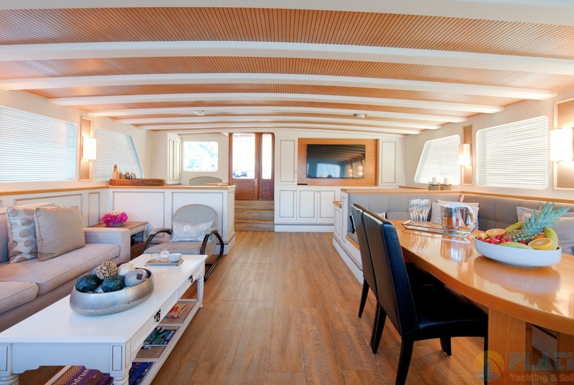 Kiralık Cobra King Gulet Yat Tekne Mavi Yolculuk