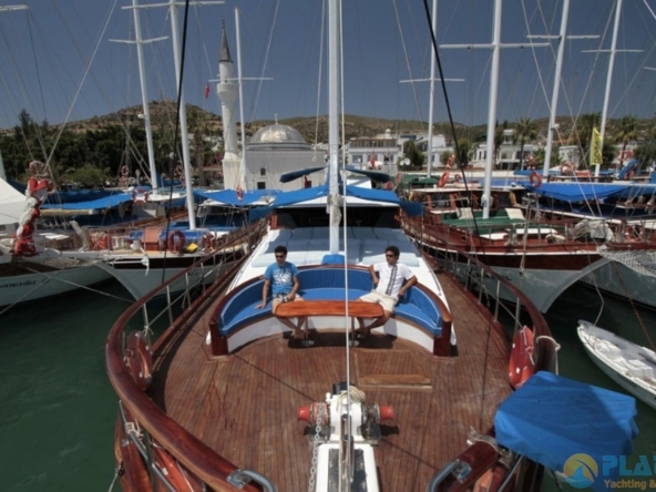 Kiralık Gokce Gulet Yat Tekne Mavi Yolculuk