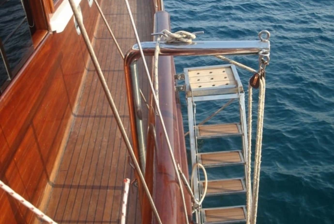 Kiralık Gokce Gulet Yat Tekne Mavi Yolculuk