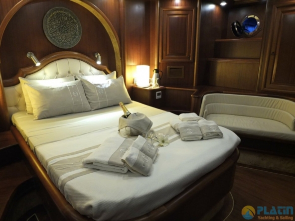 Kiralık K Mehmet Bugra Gulet Yat Tekne Mavi Yolculuk