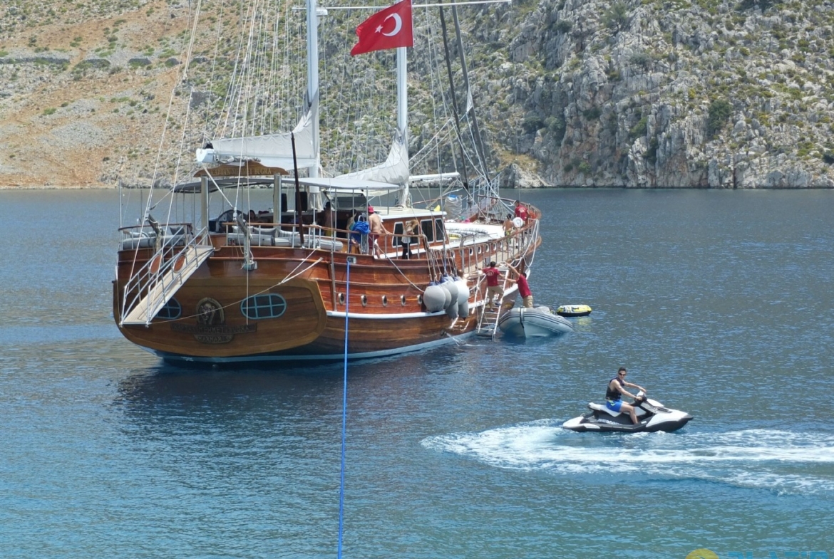 Kiralık K Mehmet Bugra Gulet Yat Tekne Mavi Yolculuk