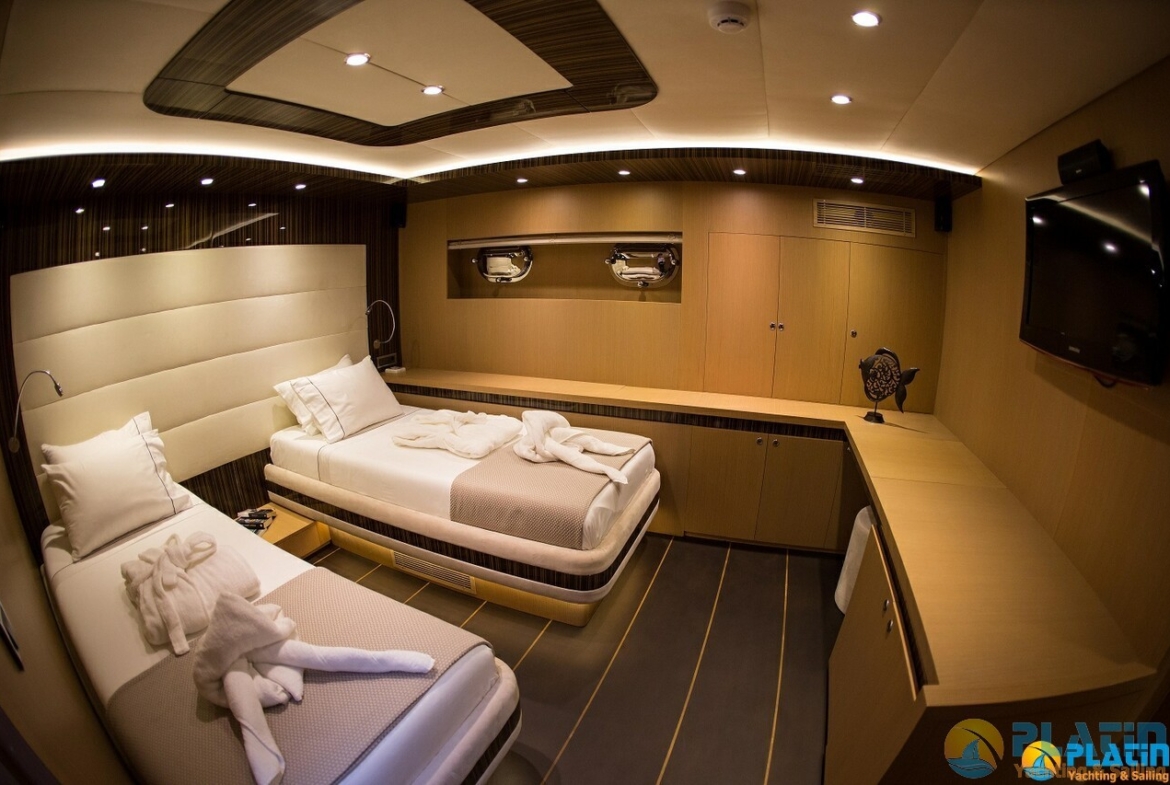 Kiralık Le Pietre Gulet Yat Tekne Mavi Yolculuk