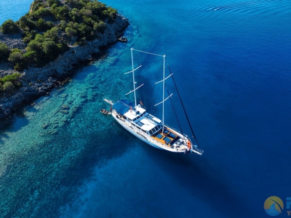 Kiralık Maske Gulet Yat Tekne Mavi Yolculuk
