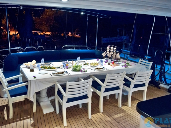 Kiralık Maske Gulet Yat Tekne Mavi Yolculuk