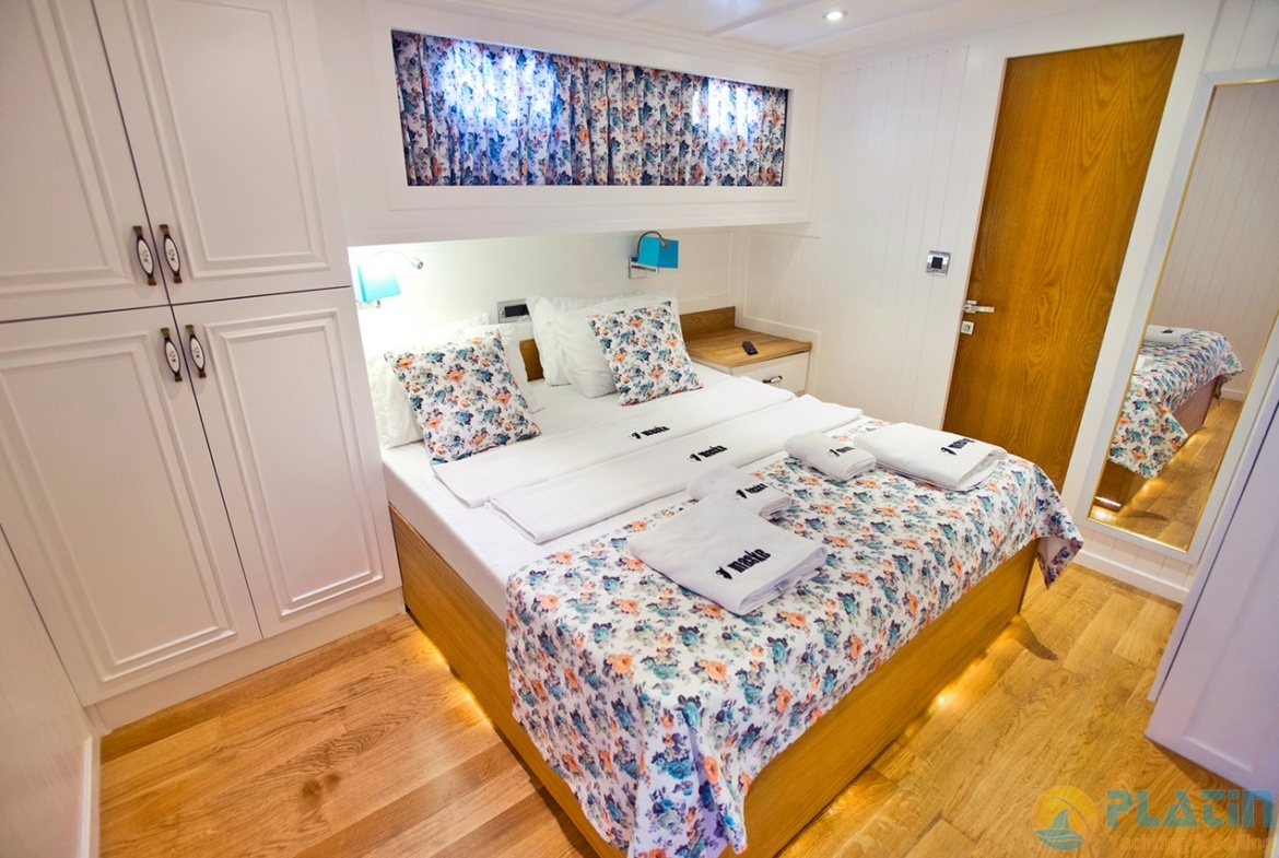 Kiralık Maske Gulet Yat Tekne Mavi Yolculuk