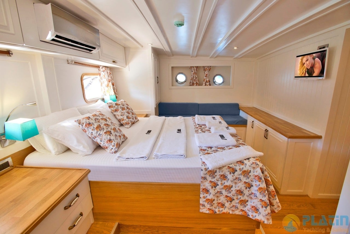 Kiralık Maske Gulet Yat Tekne Mavi Yolculuk