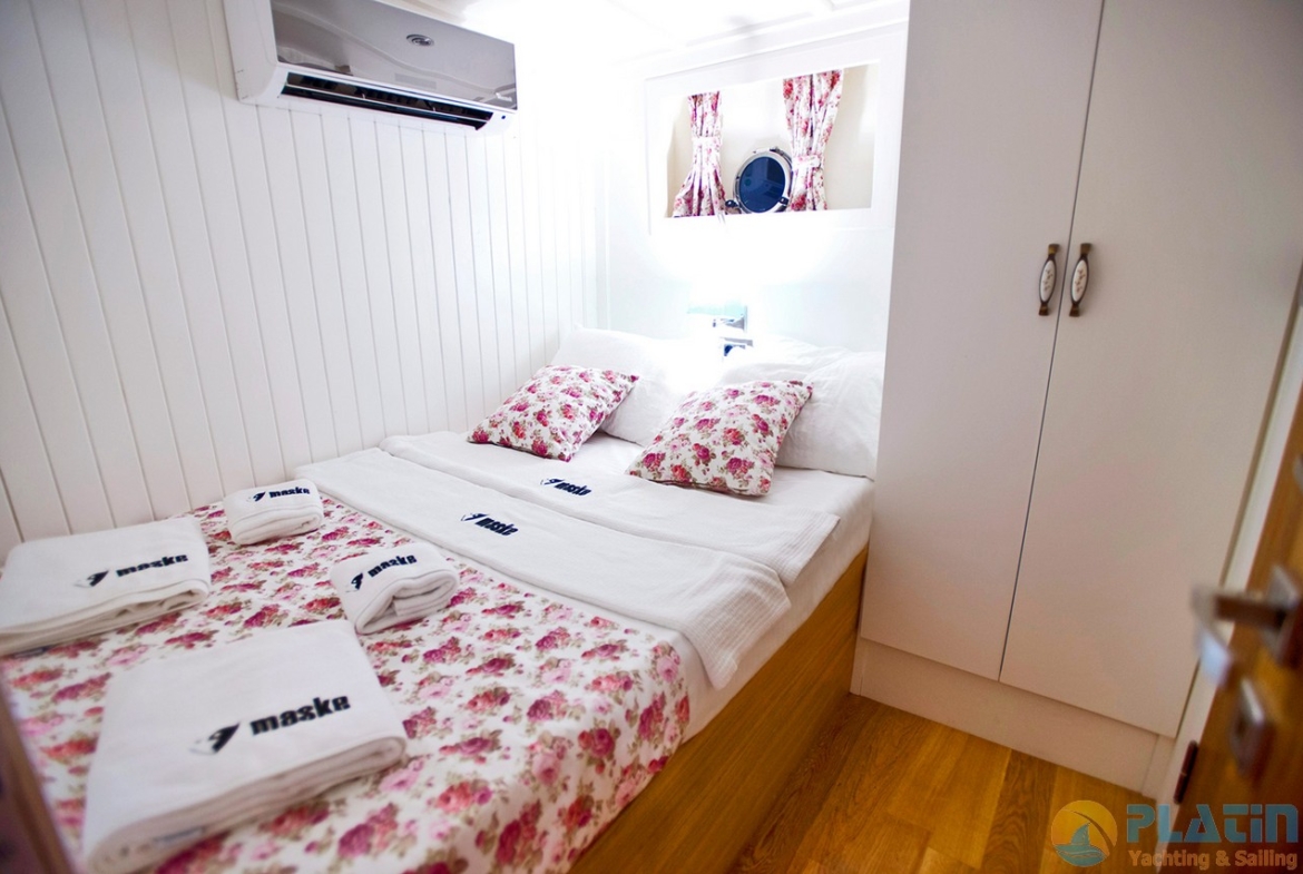 Kiralık Maske Gulet Yat Tekne Mavi Yolculuk