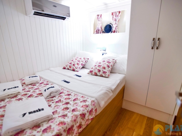 Kiralık Maske Gulet Yat Tekne Mavi Yolculuk