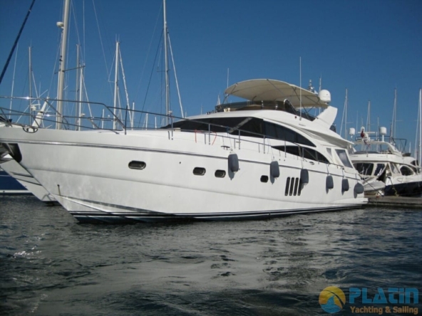 Kiralık Princess 67 Motor Yat Tekne Mavi Yolculuk