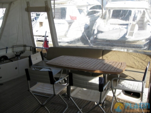 Kiralık Princess 67 Motor Yat Tekne Mavi Yolculuk