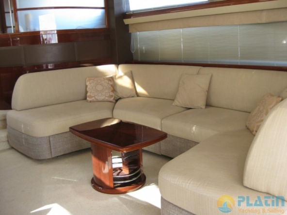 Kiralık Princess 67 Motor Yat Tekne Mavi Yolculuk