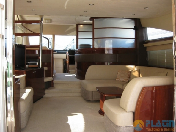 Kiralık Princess 67 Motor Yat Tekne Mavi Yolculuk