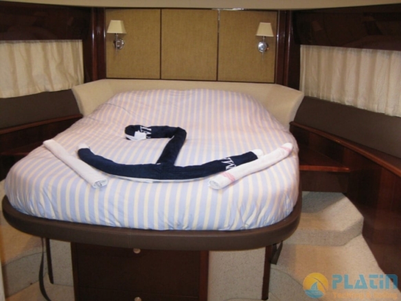Kiralık Princess 67 Motor Yat Tekne Mavi Yolculuk